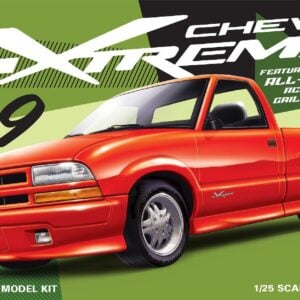 AMT 1999 Chevy S-10 Xtreme Pickup 1/25 Scale 1514