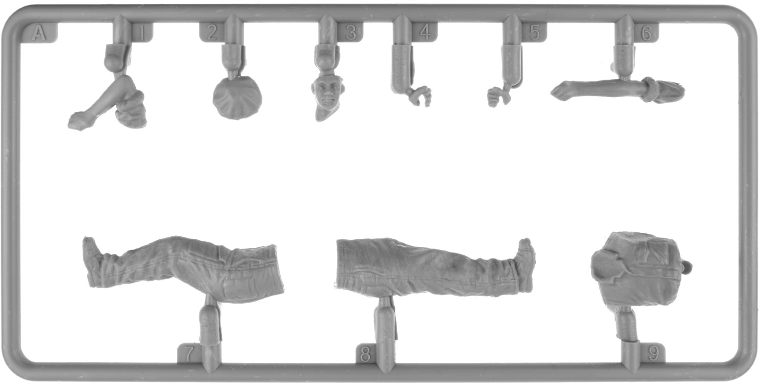 Miniart Bristish Tank Repair Crew Set of 4 1/35 Scale 35489