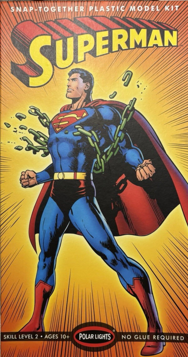 Polar Lights Superman Snap-Together 10 inch Tall POL900