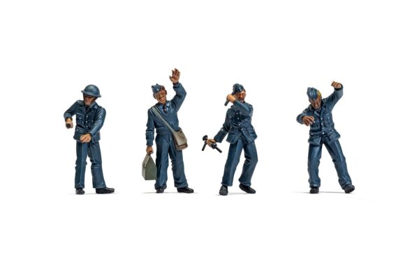 Airfix WWII RAF Ground Crew Set of 10 Figures 1/48 Scale A04702