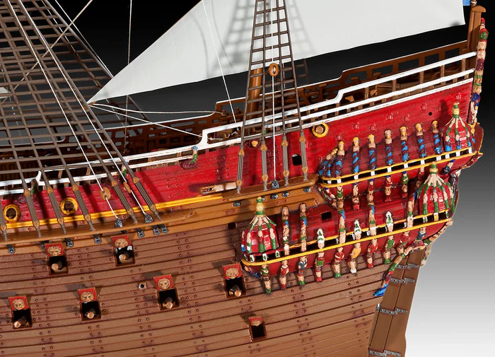 Revell Swedish Regal Ship Vasa 1/150 Scale 05414