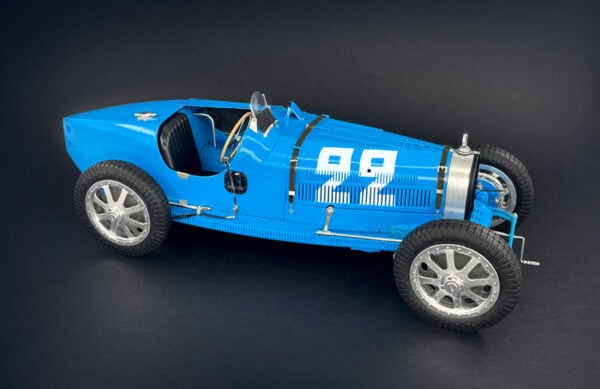 Italeri Bugatti Type 35B Targa Florio 1928 Monaco GP 1930 1/12 Scale 4716