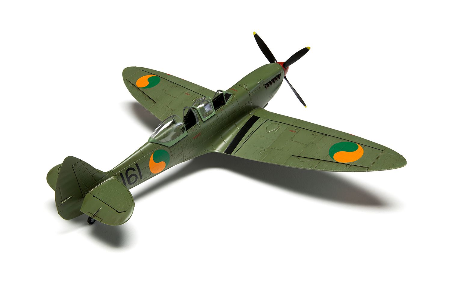 Airfix Supermarine Spitfire TR.9 1/72 Scale A05143