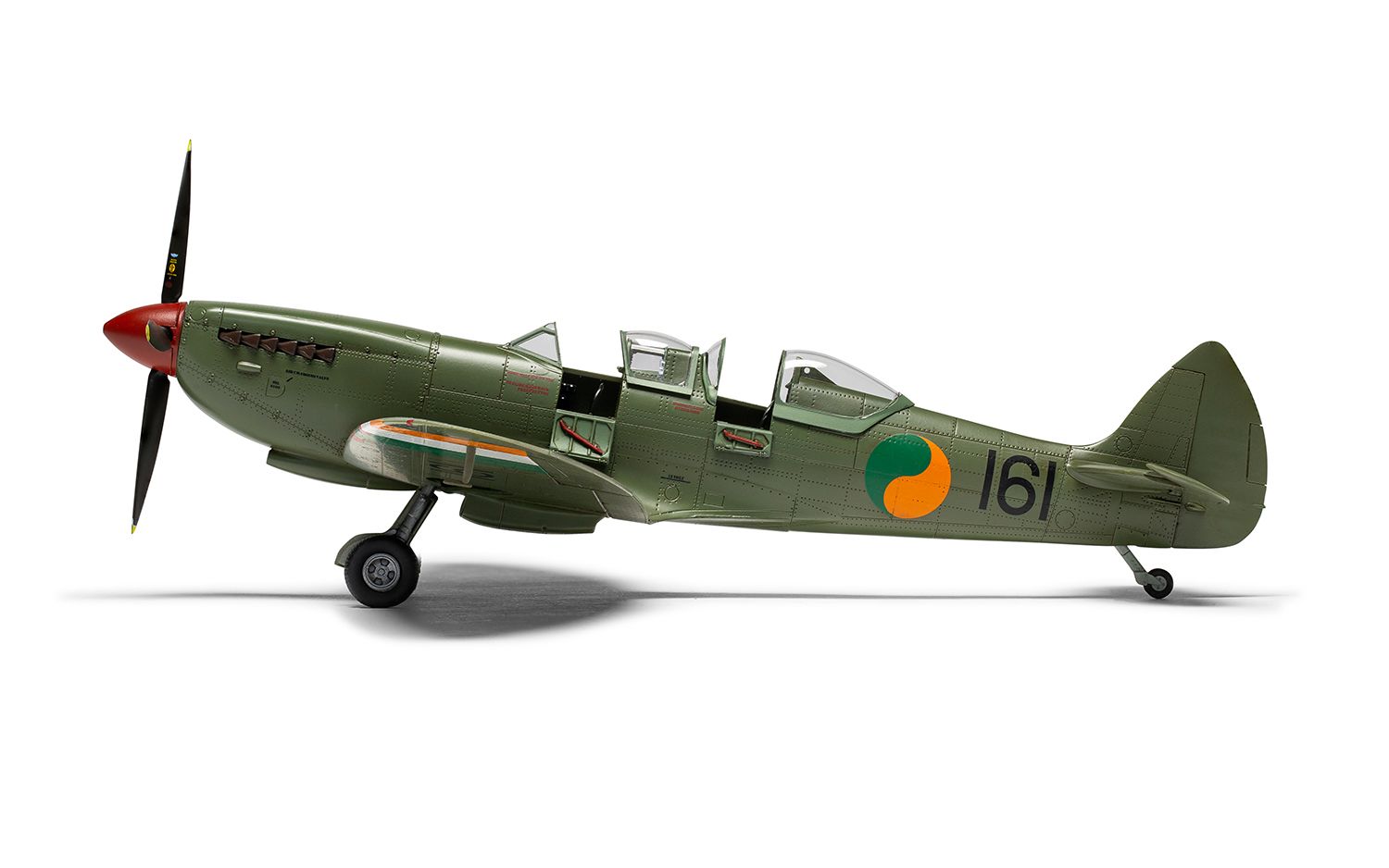 Airfix Supermarine Spitfire TR.9 1/72 Scale A05143