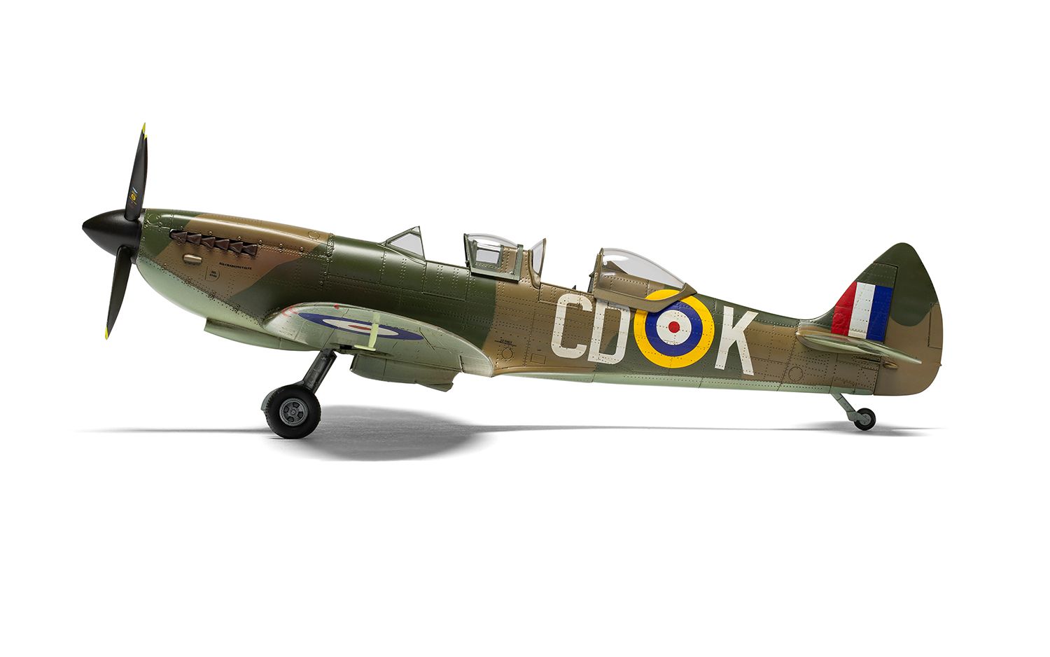 Airfix Supermarine Spitfire TR.9 1/72 Scale A05143