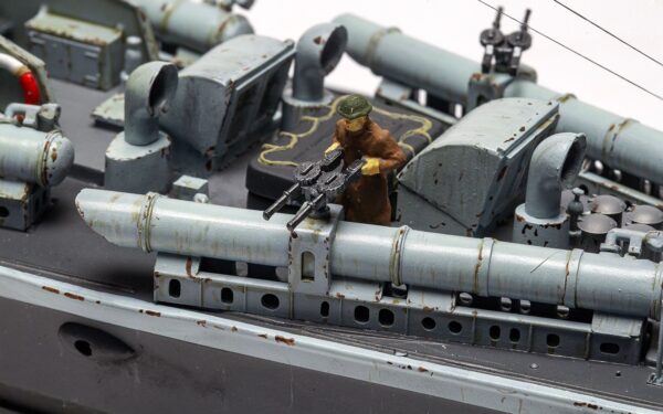 Airfix Vosper M.T.B Motor Torpedo Boat 1/72 Scale A05280V