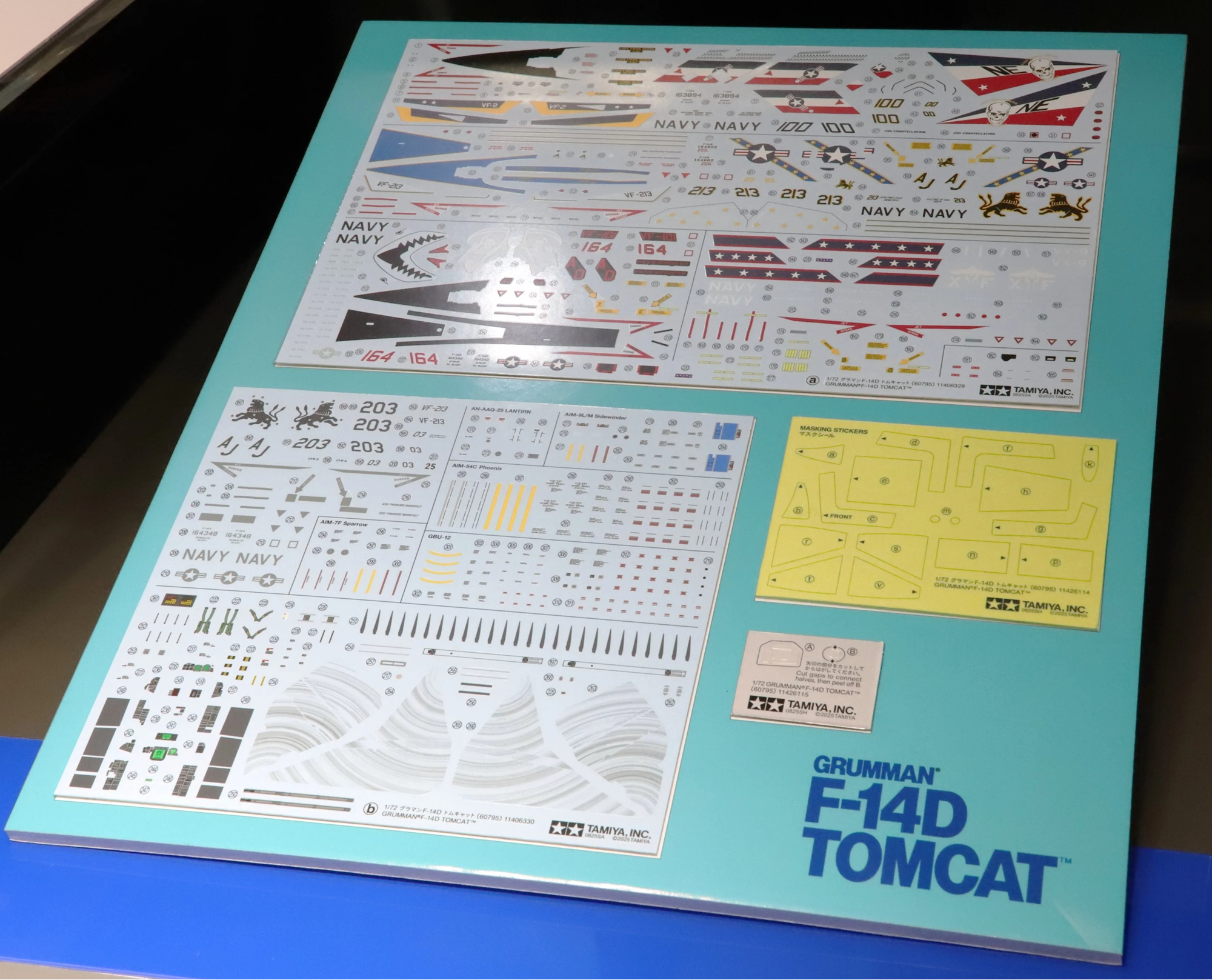 Decals Tamiya Grumman F-14D Tomcat 1-72 Scale 60795