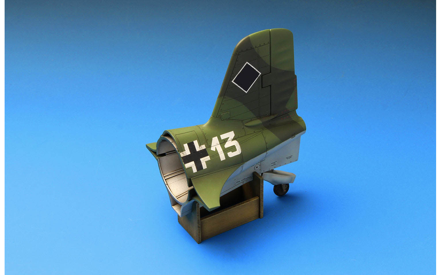 Meng Messerschmitt Me163B Komet Rocket Powered Intereceptor 1/32 Scale QS-001