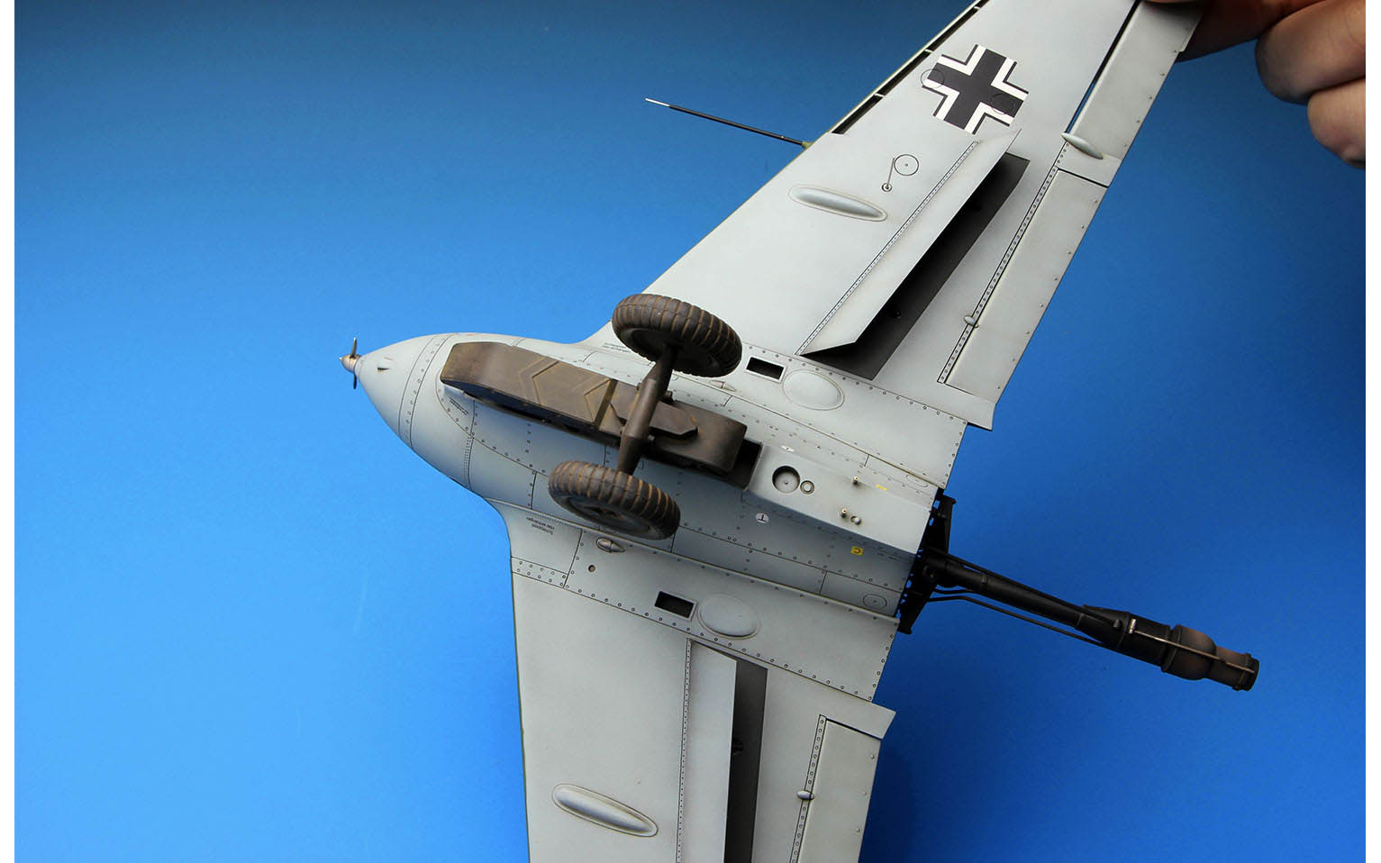 Meng Messerschmitt Me163B Komet Rocket Powered Intereceptor 1/32 Scale QS-001