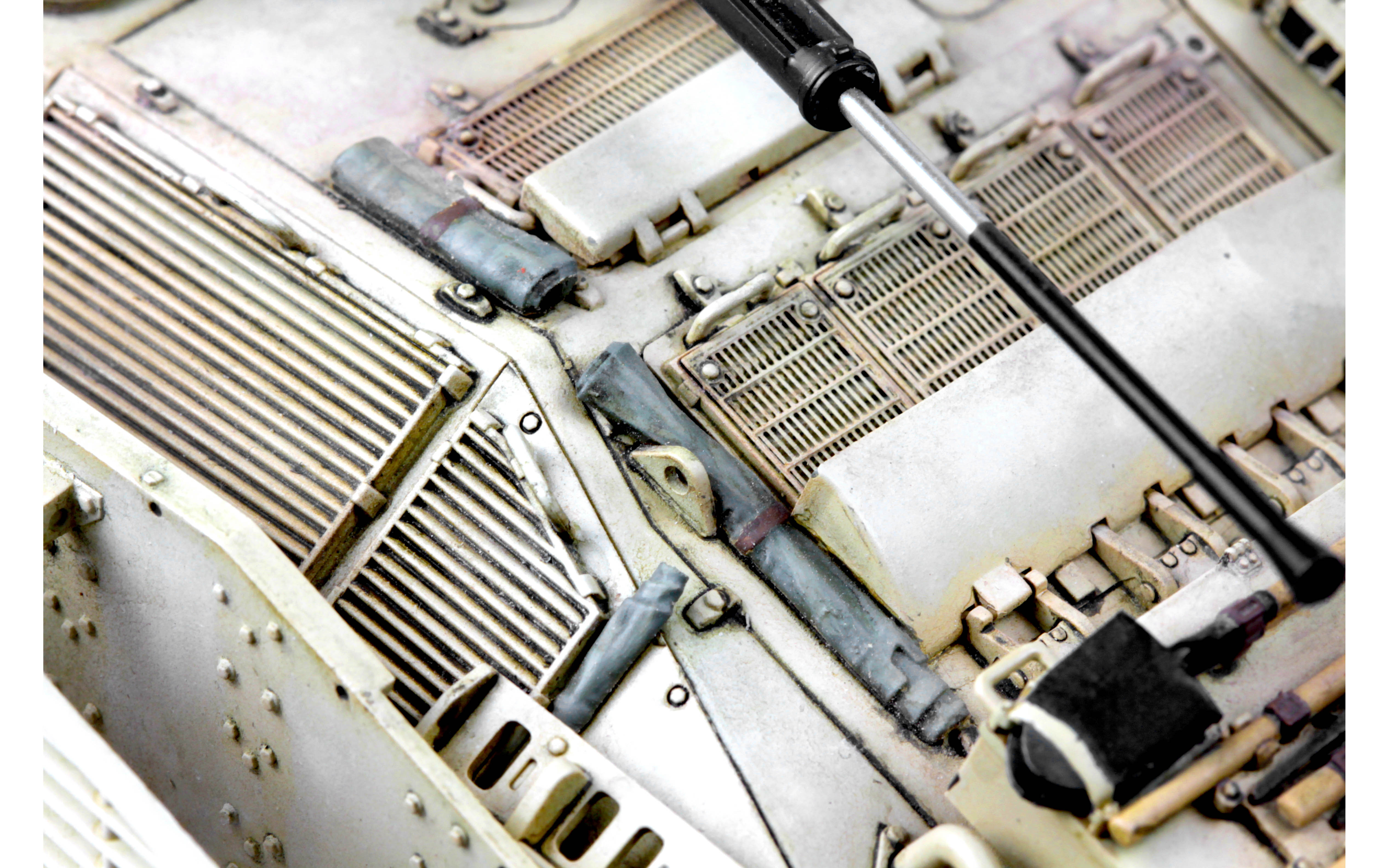 Meng British FV510 Warrior TES H AIFV 1/35 Scale SS-017