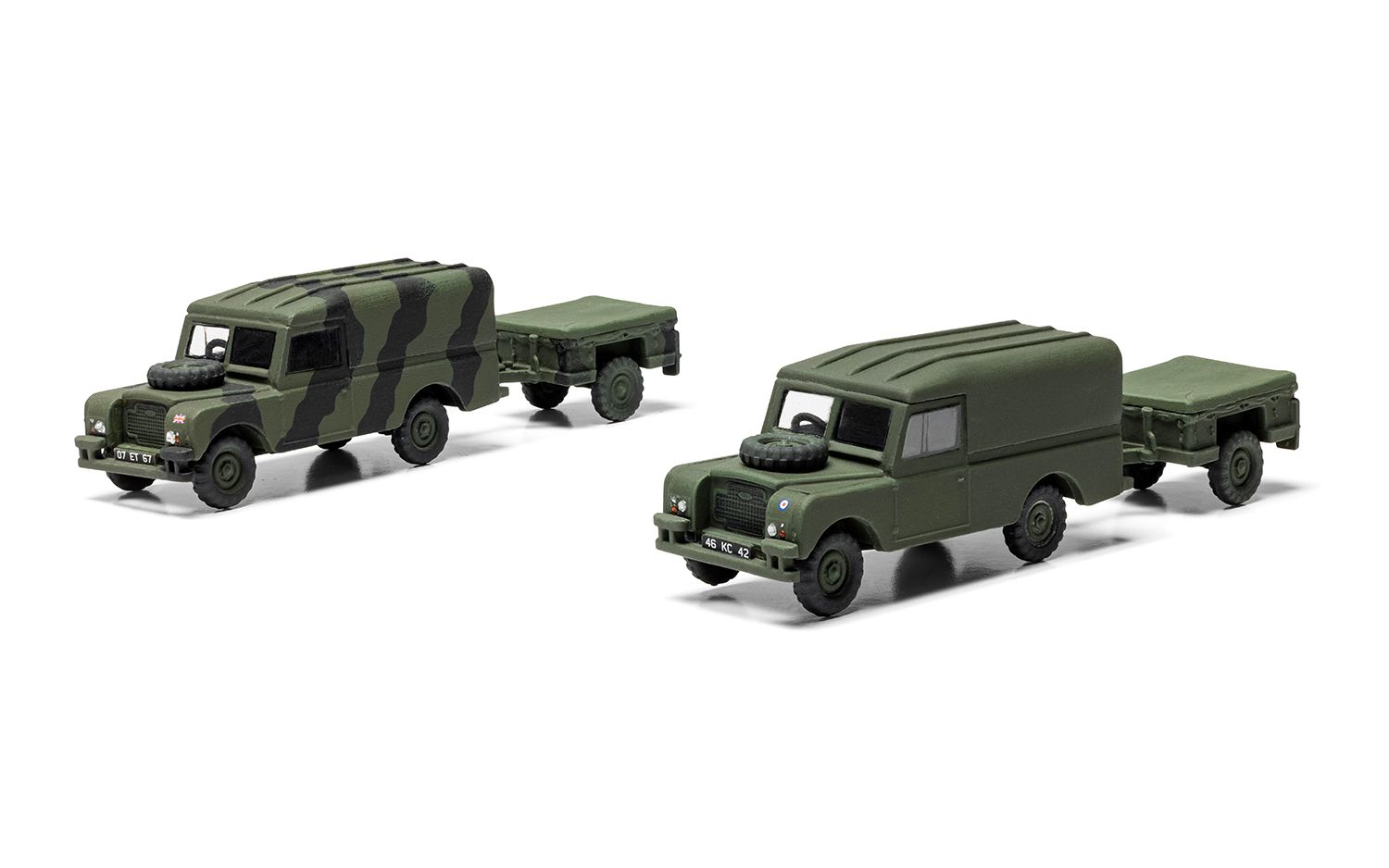 Airfix LWB Land Rover Hard Top and Trailer 1/76 Scale A02324