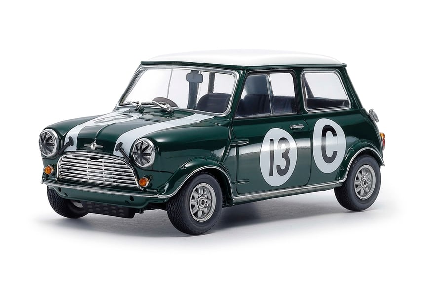 Tamiya Morris Mini Cooper Racing 1/24 Scale 24130 in Green