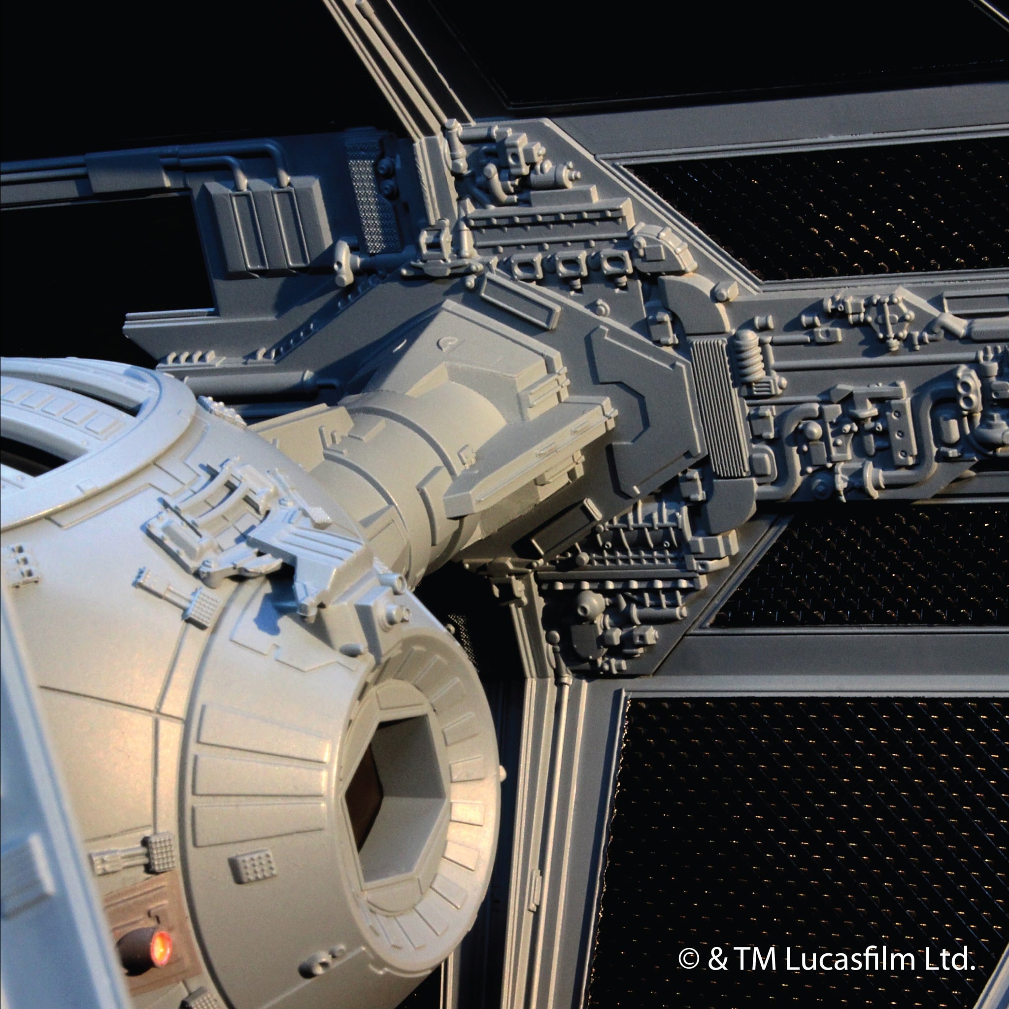 AMT Star Wars Return of the Jedi Tie Interceptor 1/32 Scale 1539 Detail
