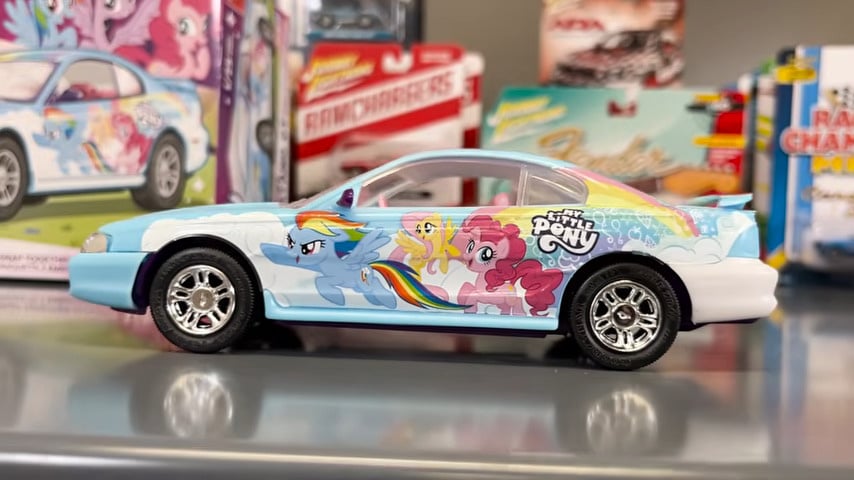 Left Side AMT 1996 Ford Mustang My Little Pony 1/25 Scale 1577