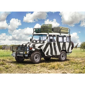 Italeri Toyota Land Cruiser Safari 1/24 Scale 3681
