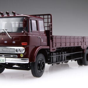 Aoshima Mitsubishi Fuso T951 Late Model Flat Body Truck 1/32 Scale 20617