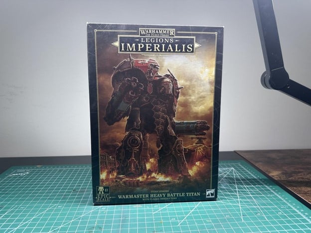 Warmaster Heavy Battle Titan with Plasma Destructor