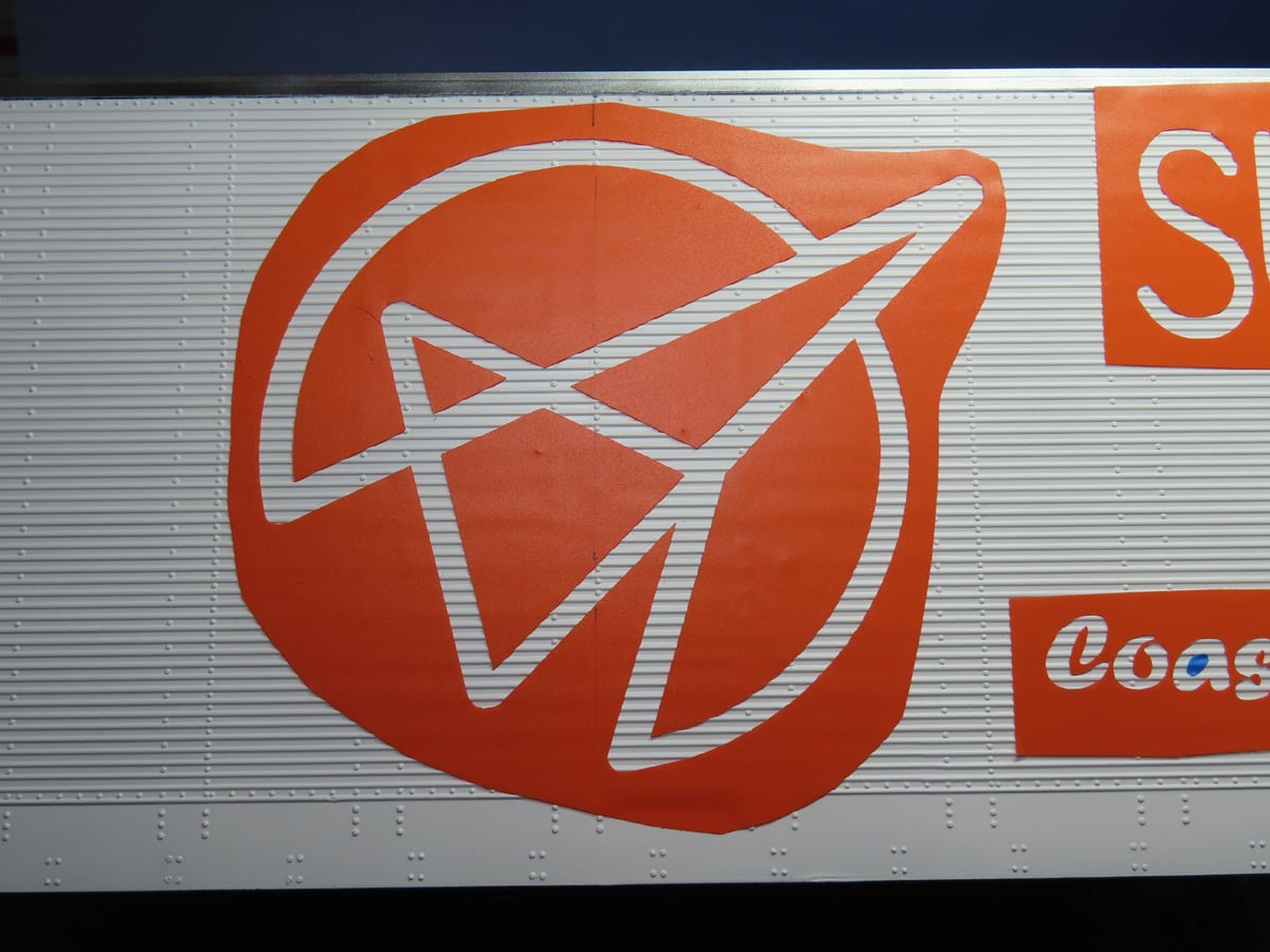 Applying Logo