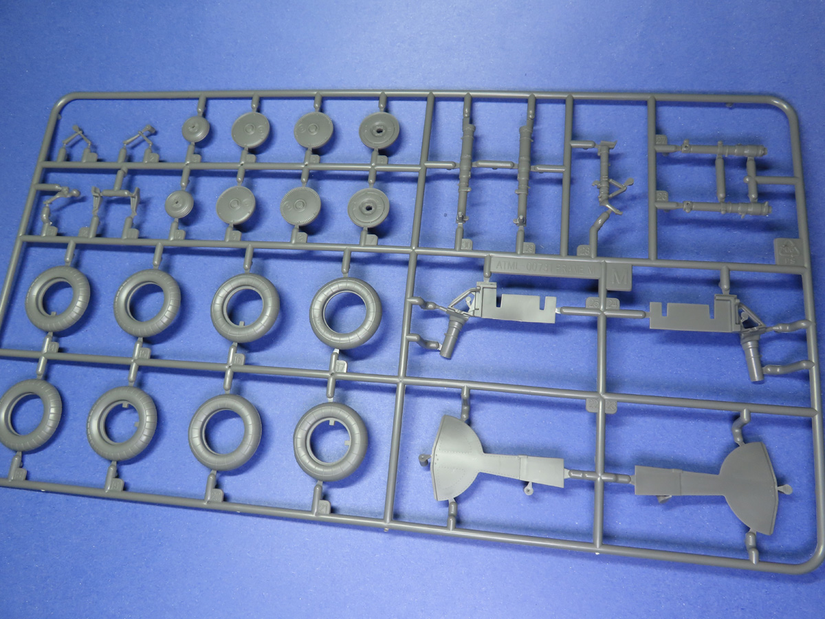 Sprue M Tires and Landing Gear